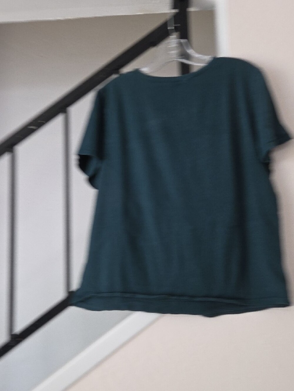 Sunflower Graphic Tee - Dark Green Size L - Picture 6 of 6